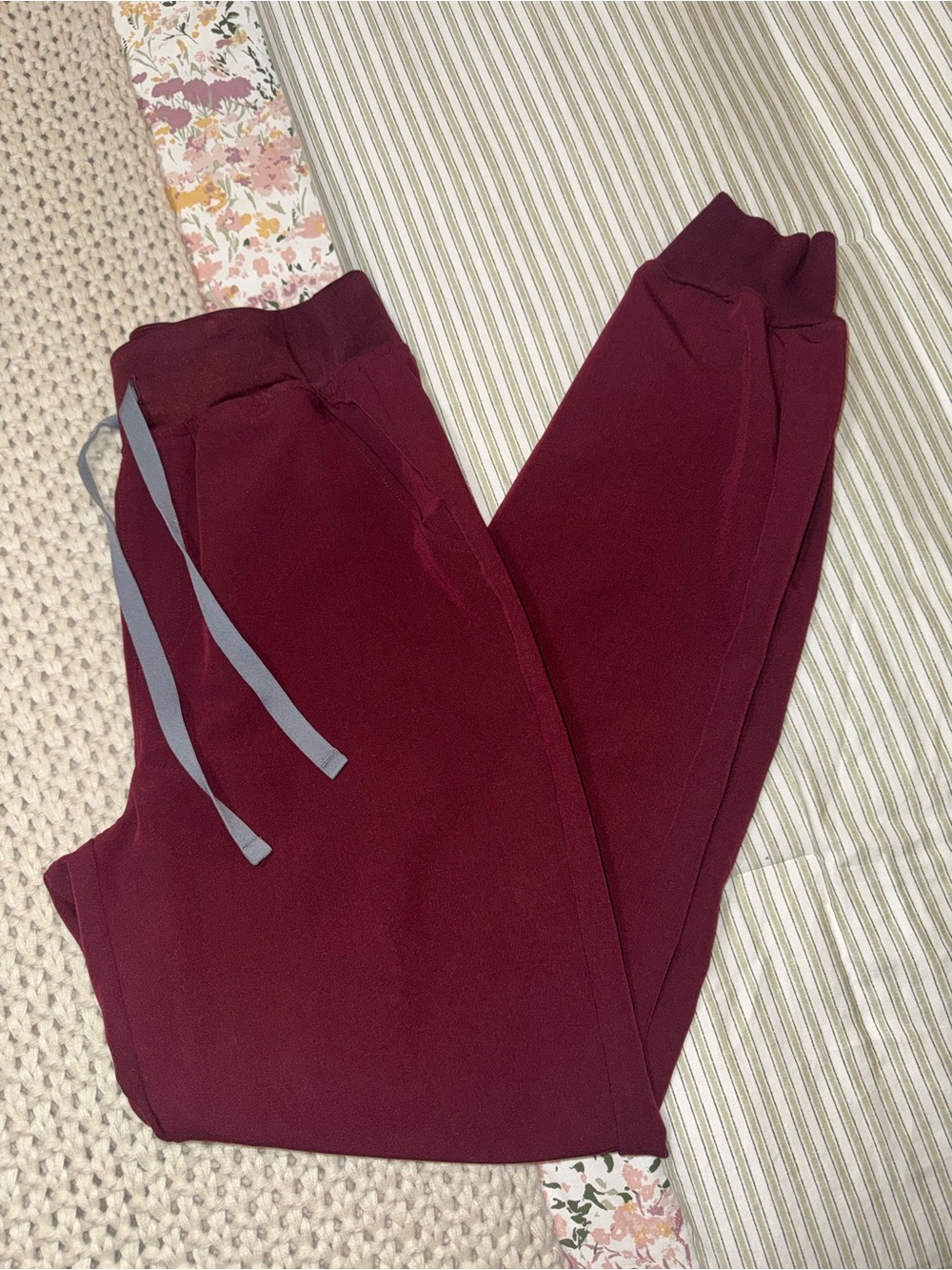 Figs Zamora High-Rise Jogger Scrub Pant Small-Tall like New Condition